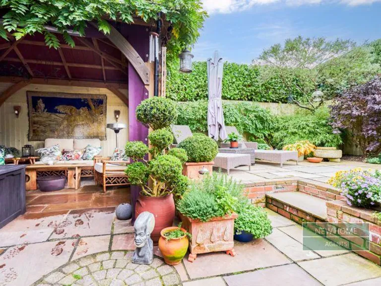 property Compatible Images}