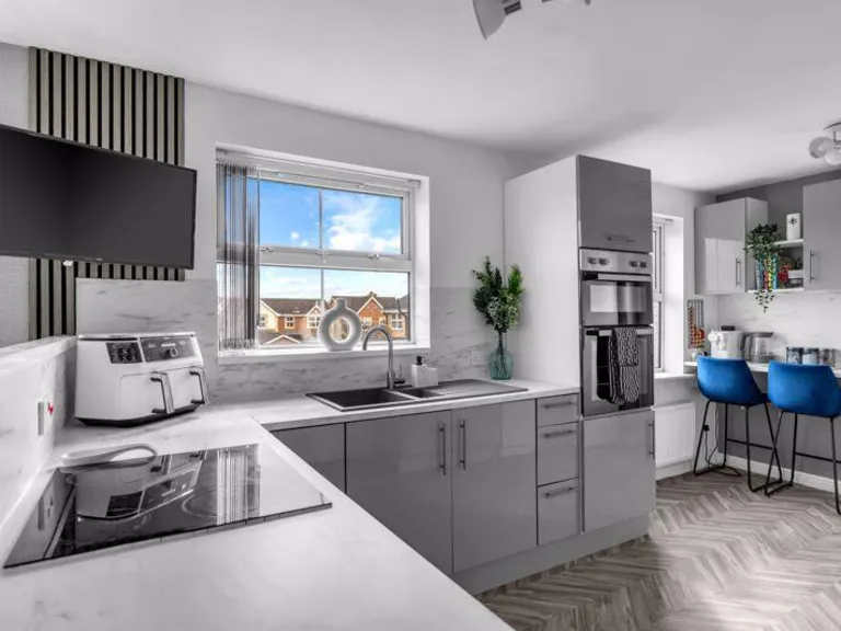 property Compatible Images}