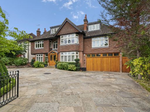 Similar property image