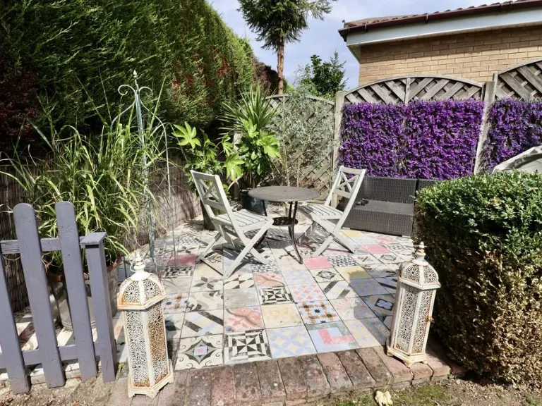 property Compatible Images}