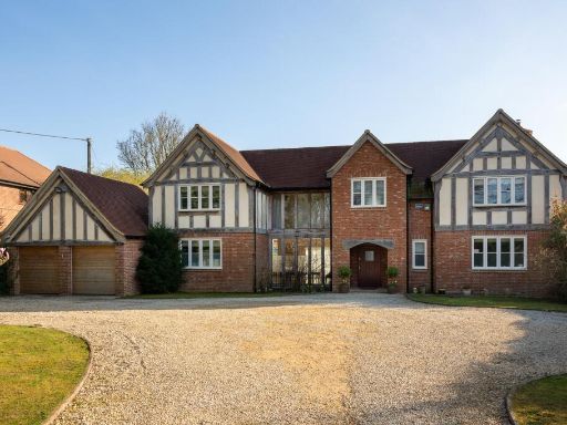 Similar property image