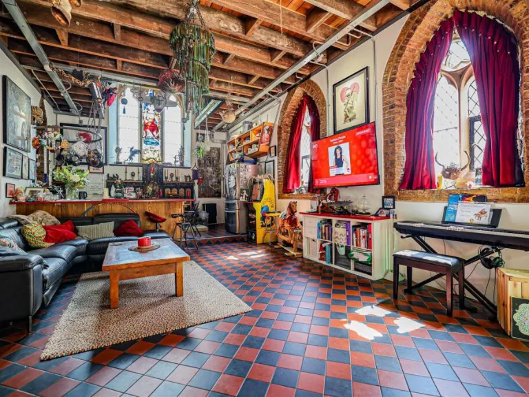 property Compatible Images}