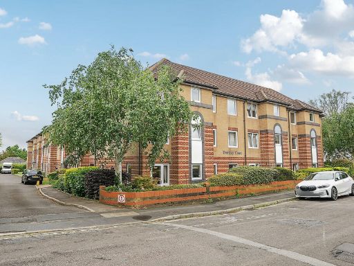 Similar property image