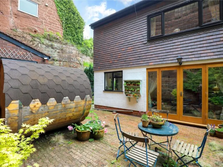 property Compatible Images}