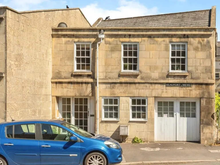 property Compatible Images}