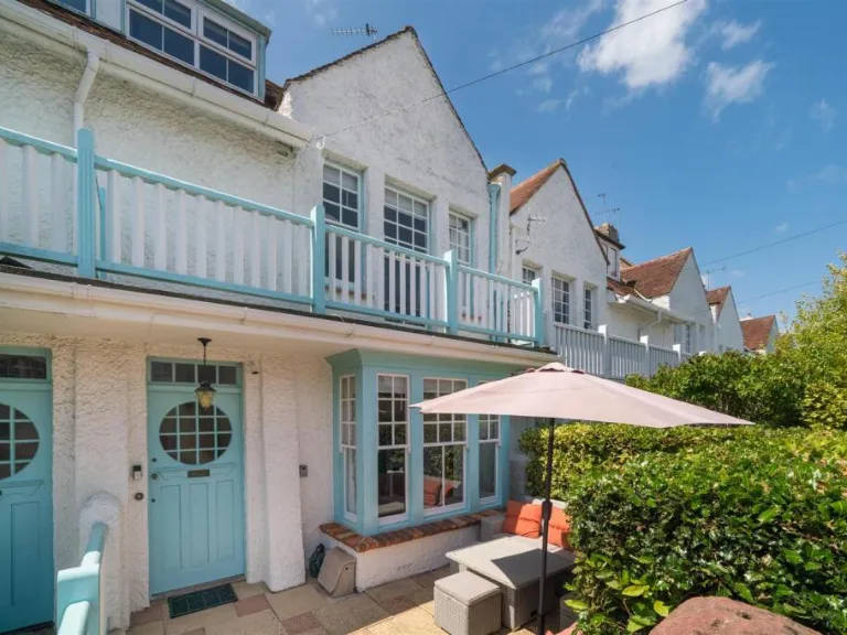 property Compatible Images}