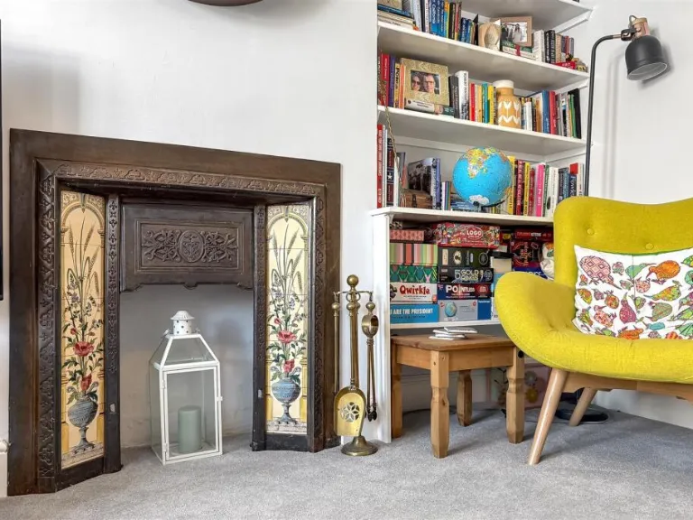 property Compatible Images}