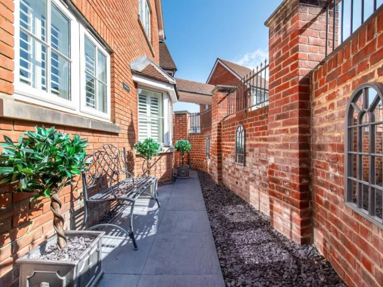 property Compatible Images}