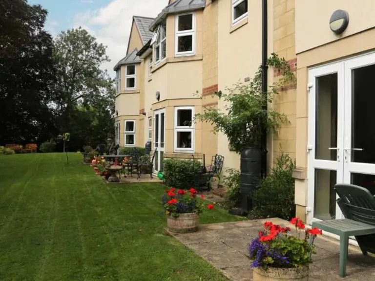 property Compatible Images}