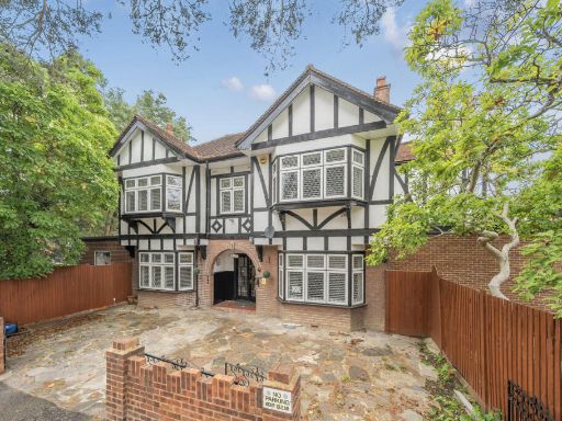 Similar property image