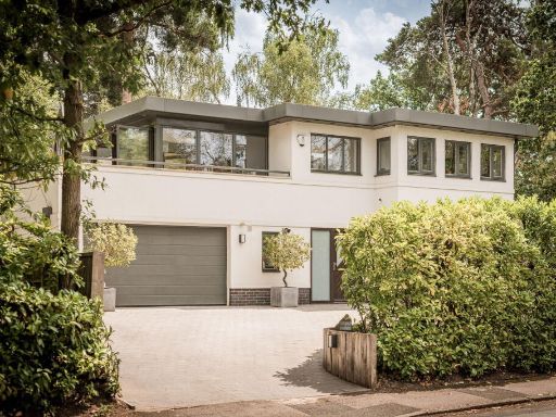 Similar property image