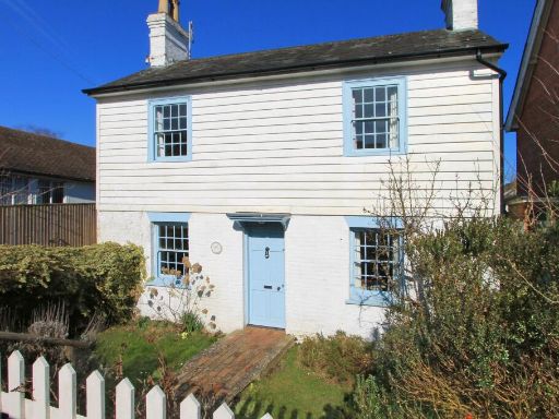 Similar property image