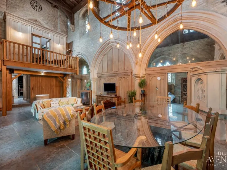 property Compatible Images}