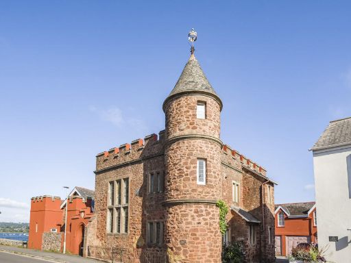 Similar property image