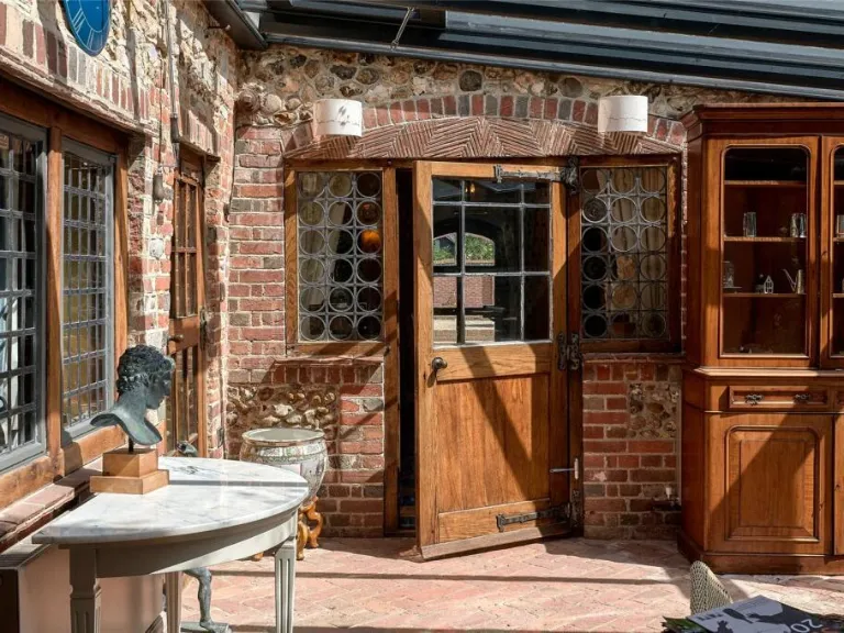 property Compatible Images}