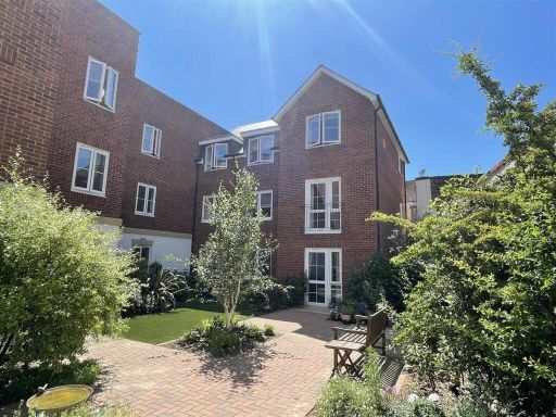 Similar property image