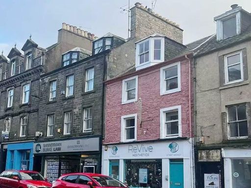 Similar property image