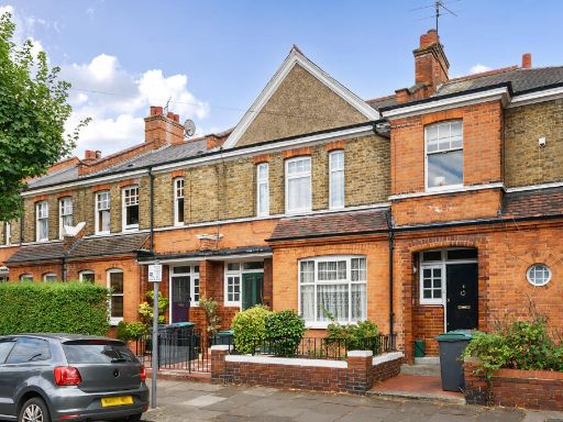 Similar property image