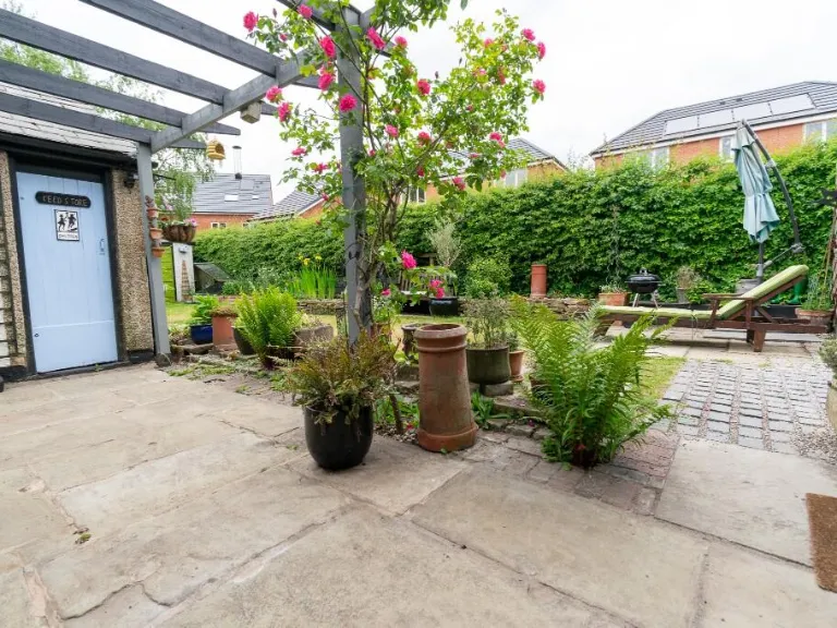 property Compatible Images}