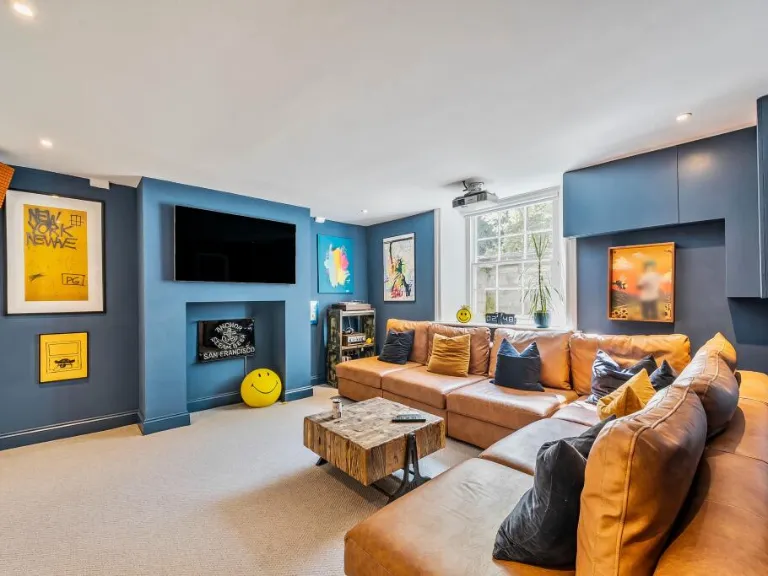 property Compatible Images}