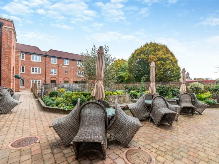 property Compatible Images}