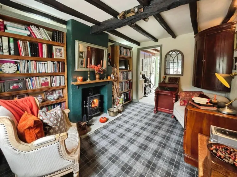 property Compatible Images}