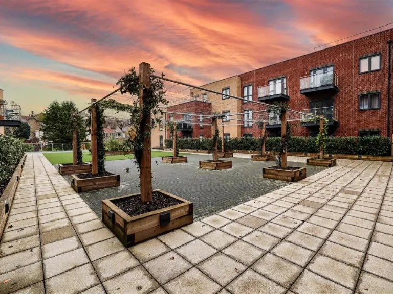 property Compatible Images}