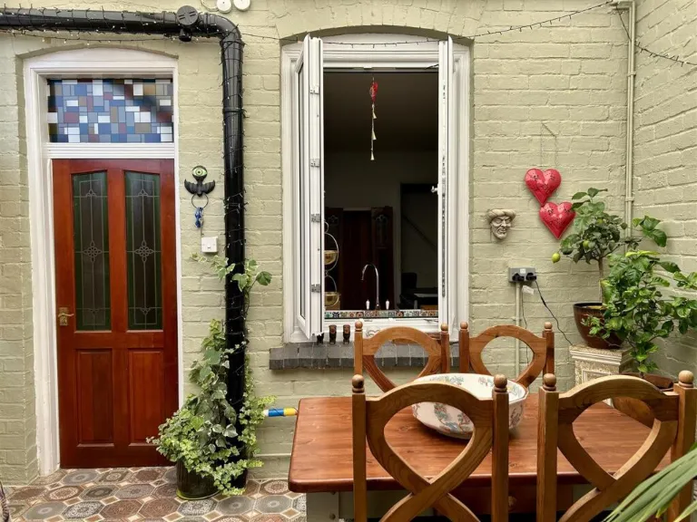 property Compatible Images}