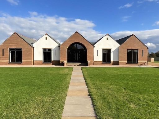 Similar property image