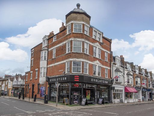 Similar property image