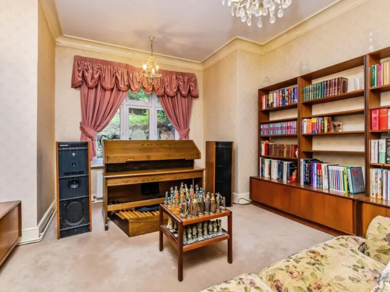 property Compatible Images}