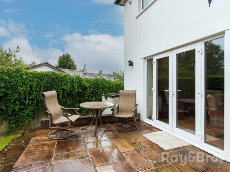 property Compatible Images}