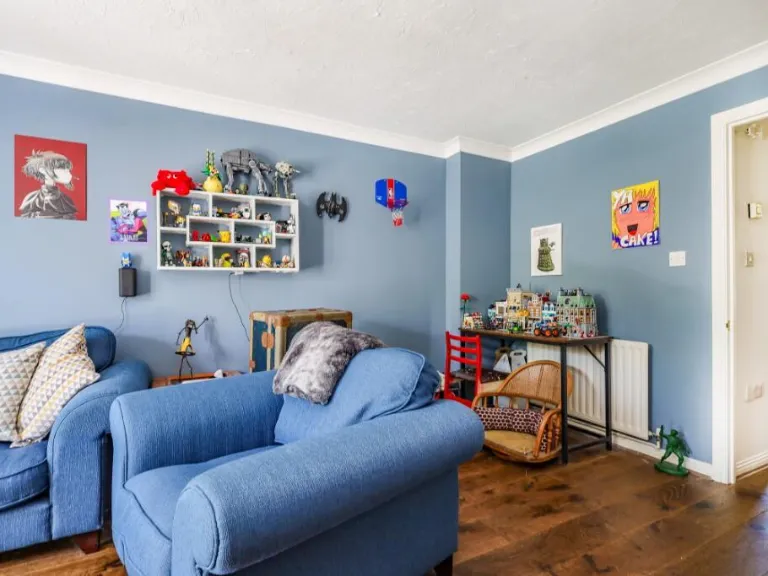 property Compatible Images}