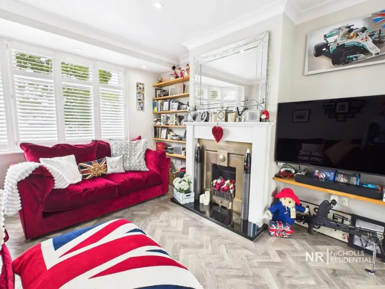 property Compatible Images}