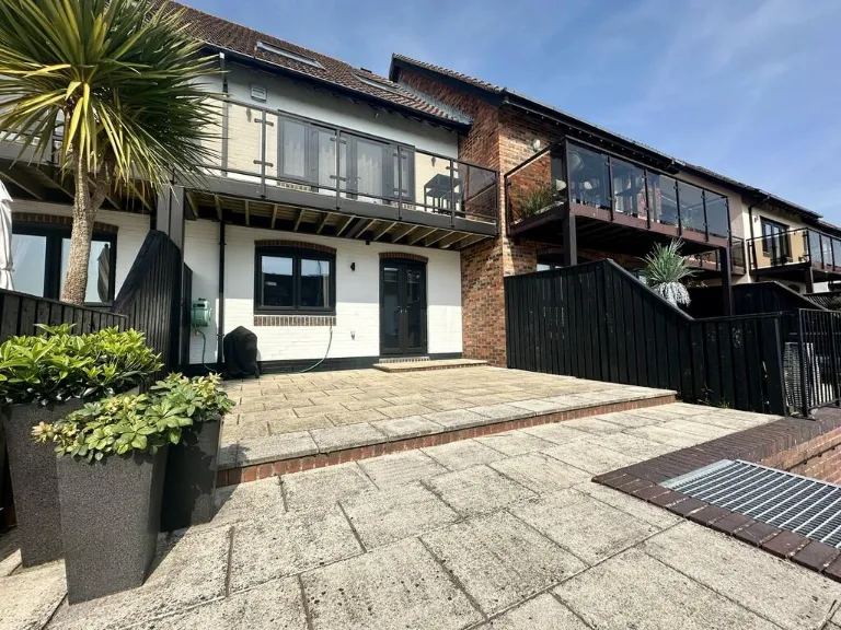 property Compatible Images}