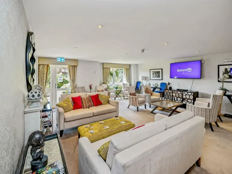 property Compatible Images}