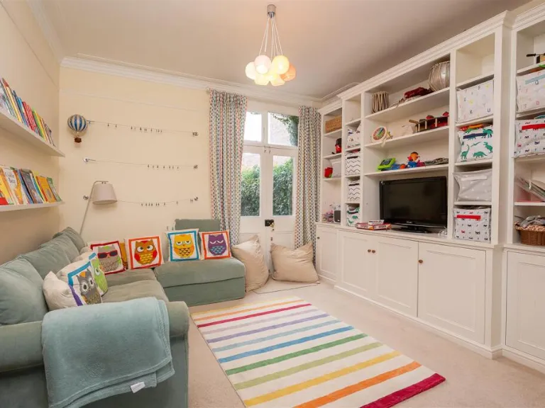 property Compatible Images}