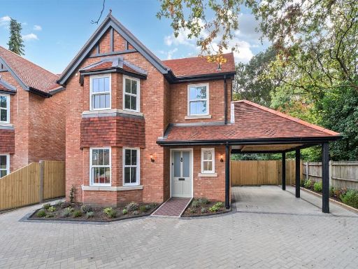 Similar property image