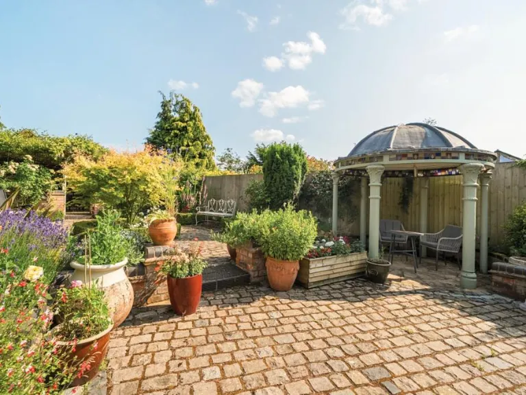 property Compatible Images}