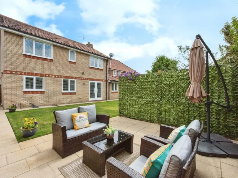 property Compatible Images}