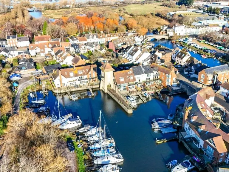 property Compatible Images}