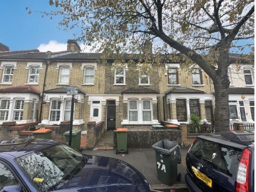 Similar property image