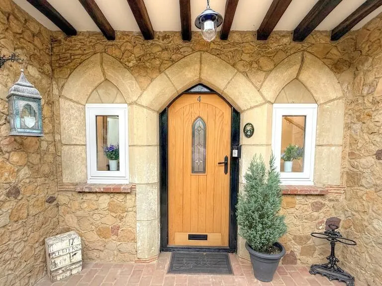 property Compatible Images}