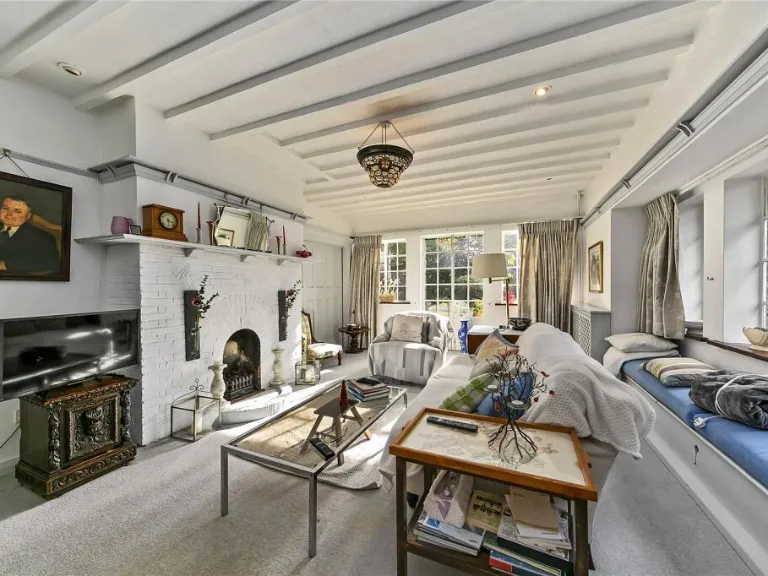 property Compatible Images}