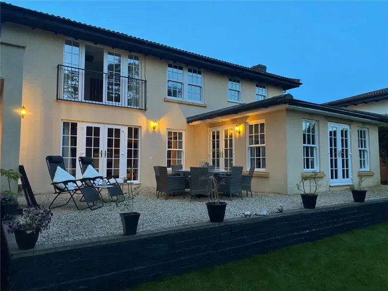 property Compatible Images}