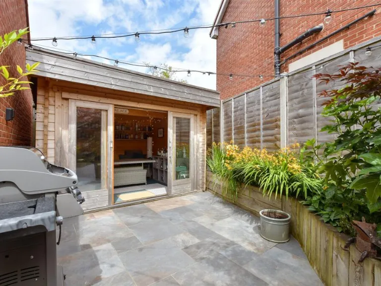 property Compatible Images}