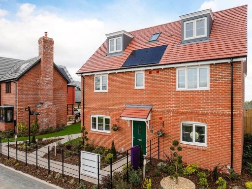 Similar property image