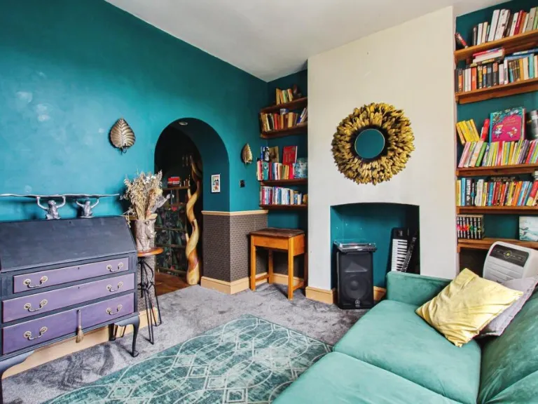 property Compatible Images}