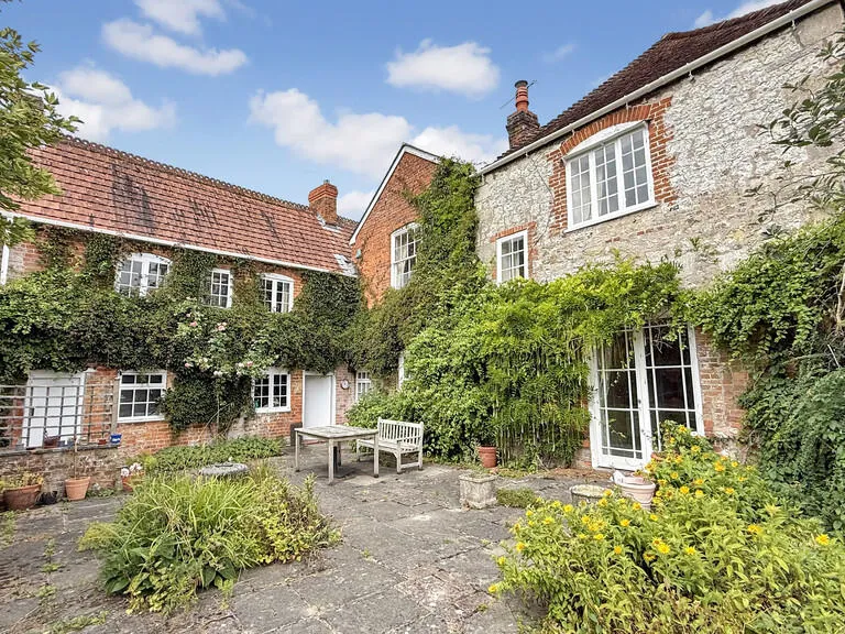 property Compatible Images}