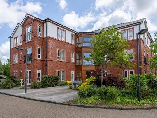 Similar property image